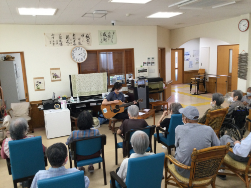 介護の現場で見つける、自分の“これから”